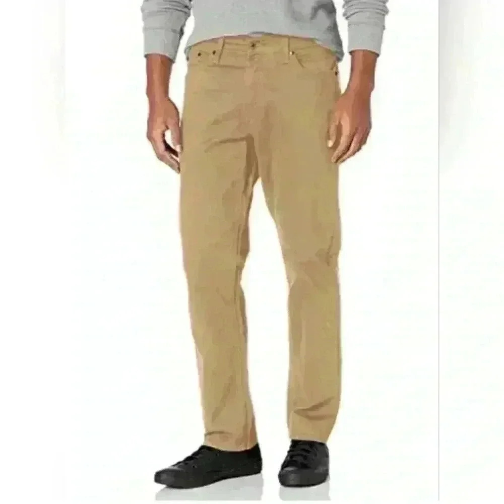 Men’s 30X 32 Levis athletic flex fit tan cotton hybrid chino. hidden zip pocket